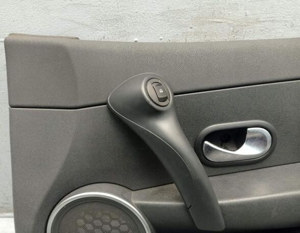 Door Card (Door Panel) RENAULT CLIO III (BR0/1, CR0/1)