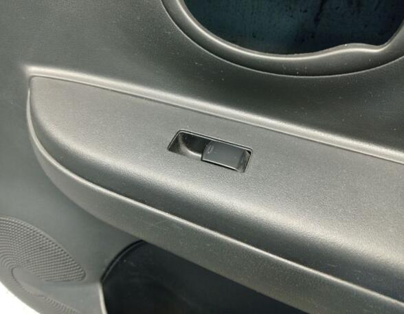 Door Card (Door Panel) NISSAN MICRA IV (K13_)