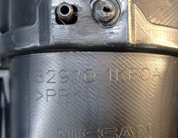 Türverkleidung Türpappe rechts hinten  NISSAN JUKE (F15) 1.2 DIG-T 85 KW