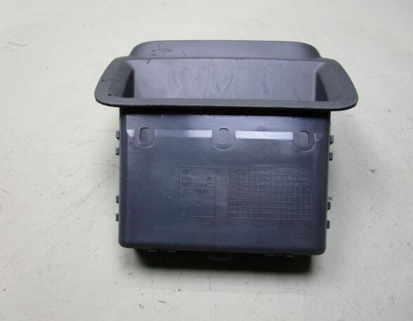 Verkleidung Armaturenbrett Blende Klimabedienteil VW GOLF PLUS (5M1) 05-09 77 KW