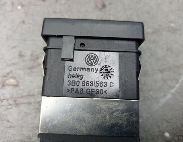 Switch for seat heating VW PASSAT Variant (3B6)