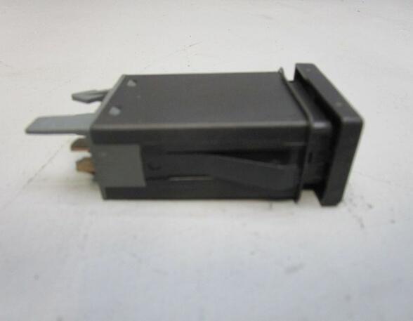 Hazard Warning Light Switch VW Passat Variant (3B6)