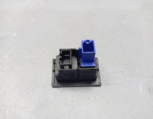 Hazard Warning Light Switch VW Golf VII Variant (BA5, BV5)