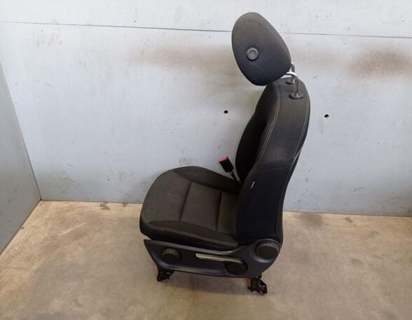 Sitz links vorn Stoff MERCEDES B-KLASSE W246 180 CDI 80 KW