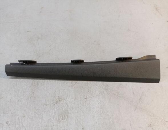 A-Pillar Trim Cover Panel PORSCHE Macan (95B)