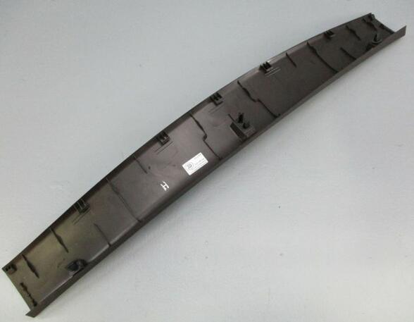 Interior Tailgate Trim Panel PORSCHE Cayenne (92A)