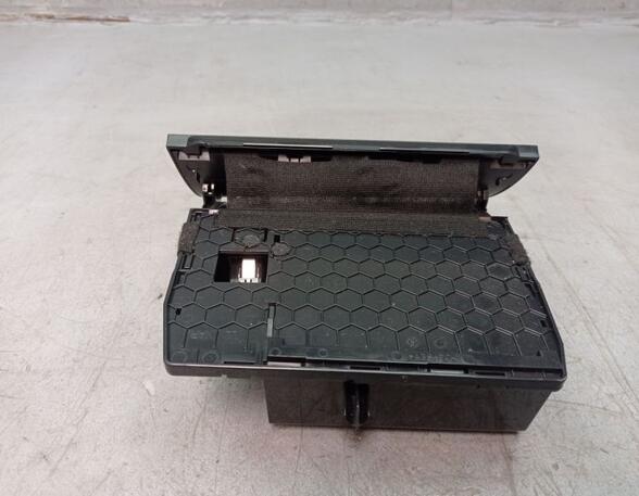 Storage Tray VW GOLF VII (5G1, BQ1, BE1, BE2)