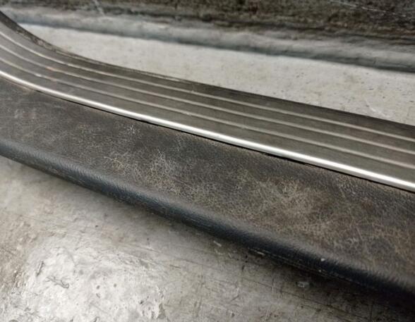 Door Sill VW TOUAREG (7LA, 7L6, 7L7)