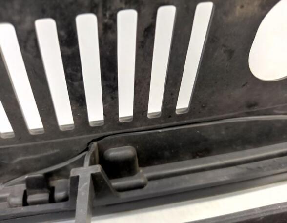 Radiator Grille VW TOURAN (5T1)