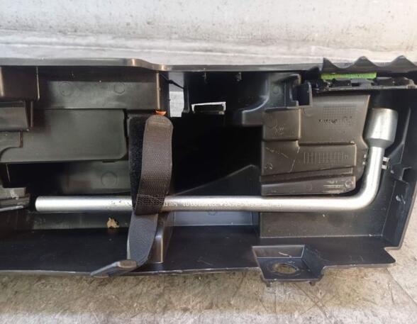 Toolbox MERCEDES-BENZ C-CLASS (W204)