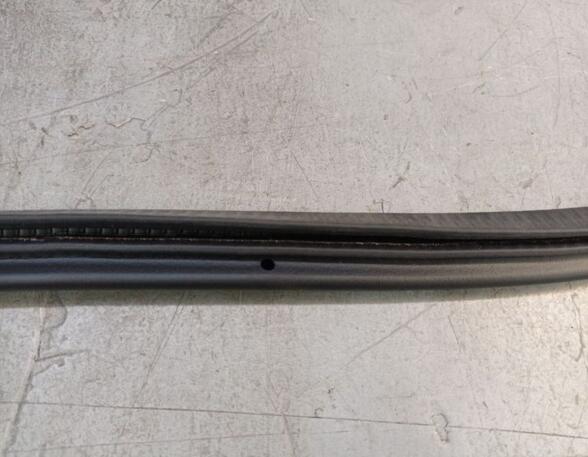 Door Seal PORSCHE CAYENNE (92A)