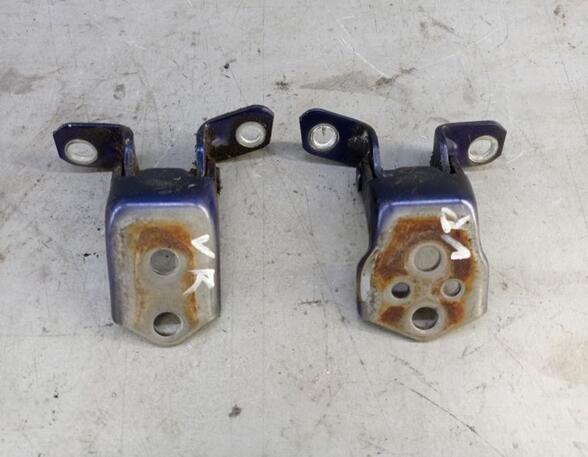 Door Hinge MAZDA 5 (CR19)