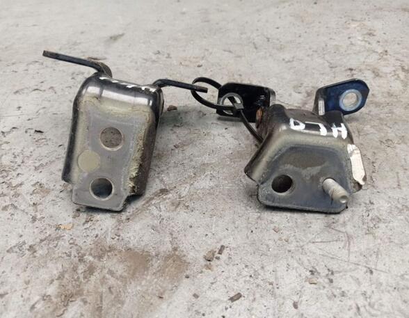 Door Hinge MAZDA 3 (BM, BN)