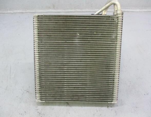 Airco Condensor VW Golf Sportsvan (AM1, AN1)