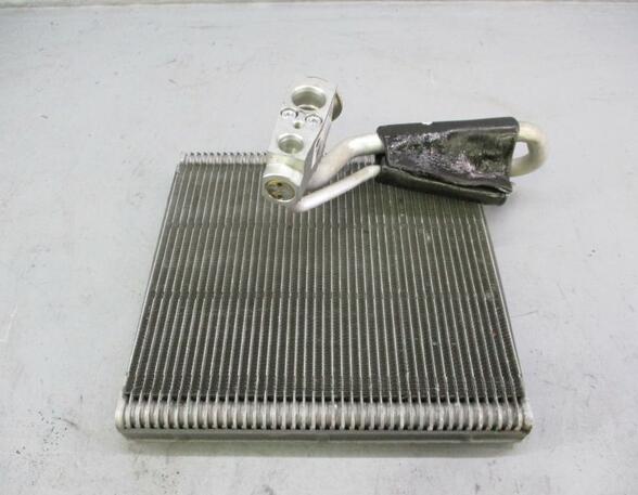 Air Conditioning Condenser VW Golf Sportsvan (AM1, AN1)