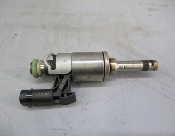 Injector Nozzle VW Golf Sportsvan (AM1, AN1)