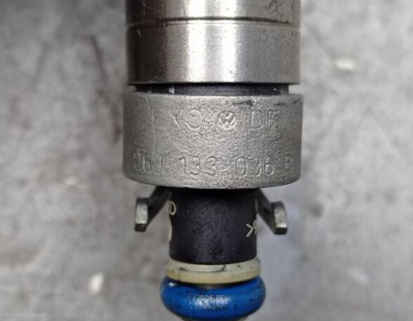 Injector Nozzle AUDI A4 (8K2, B8)