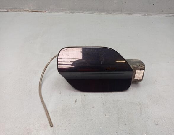 Fuel Tank Filler Flap VW PASSAT (3G2, CB2)