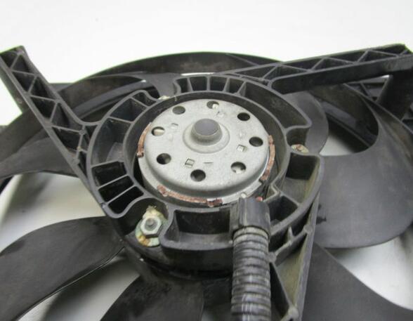 Radiator Electric Fan  Motor VW Fox Schrägheck (5Z1, 5Z3, 5Z4)