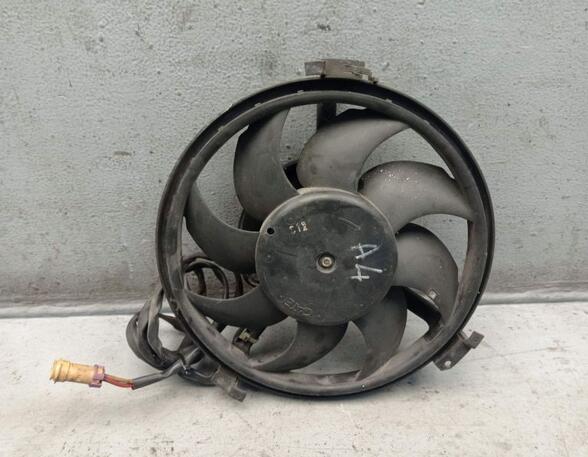 Radiator Electric Fan  Motor AUDI A4 Avant (8D5, B5)