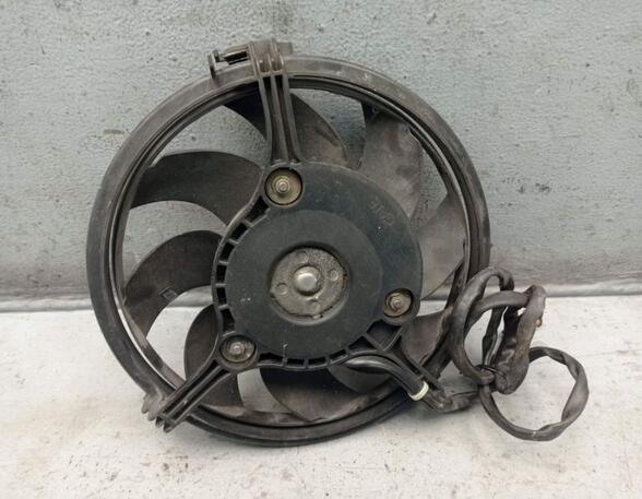 Radiator Electric Fan  Motor AUDI A4 Avant (8D5, B5)