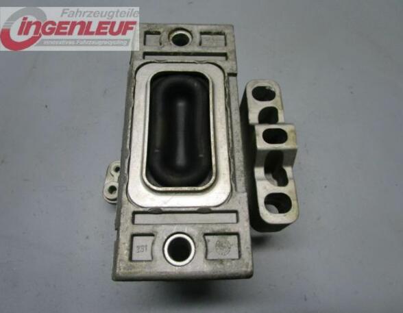 Engine Mount Bracket VW Golf IV (1J1)