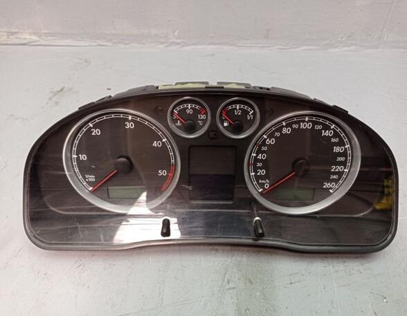 Engine Management Control Unit VW Passat Variant (3B6)