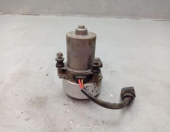 Vacuum Pump VW PASSAT (3G2, CB2)