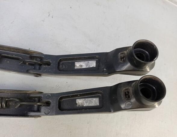 Wischerarm vorne Set links und rechts MAZDA 5 (CR19) 2.0 CD 105 KW