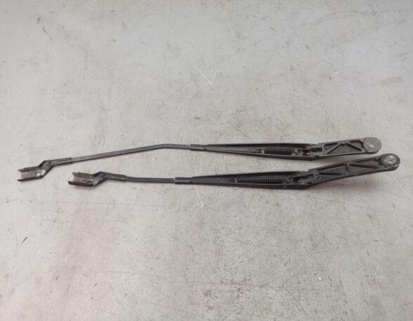 Wiper Arm VW Golf V (1K1)