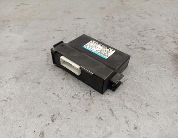 Control unit for central locking system MAZDA 3 (BM, BN)