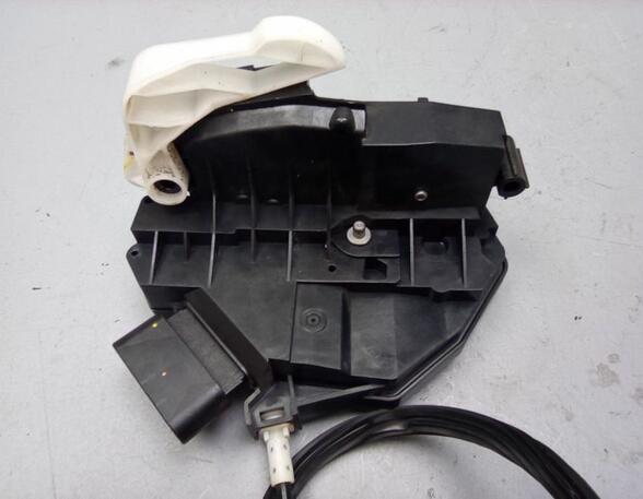 Door Lock FORD Fiesta VI (CB1, CCN)