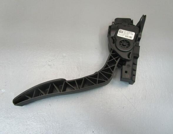 Accelerator pedal FORD Fiesta VI (CB1, CCN)