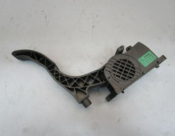 Accelerator pedal SKODA Fabia II (542)