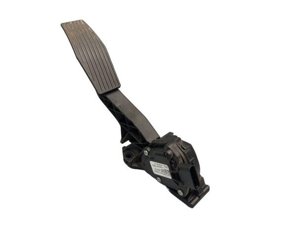 Accelerator pedal OPEL Astra K Sports Tourer (B16)