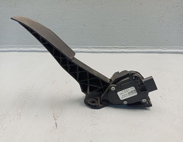 Accelerator pedal OPEL Astra K Sports Tourer (B16)