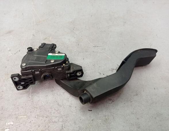 Accelerator pedal VW PASSAT Variant (3B6)