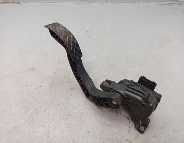 Accelerator pedal VW PASSAT Variant (3B6)