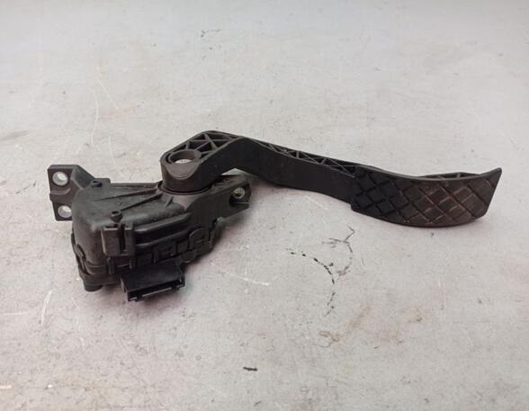 Accelerator pedal VW PASSAT Variant (3B6)