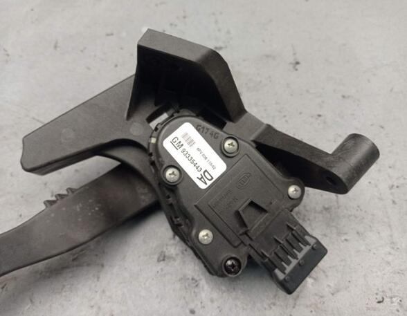 Accelerator pedal OPEL MERIVA A MPV (X03)