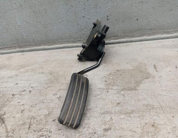 Accelerator pedal RENAULT MEGANE II (BM0/1_, CM0/1_)