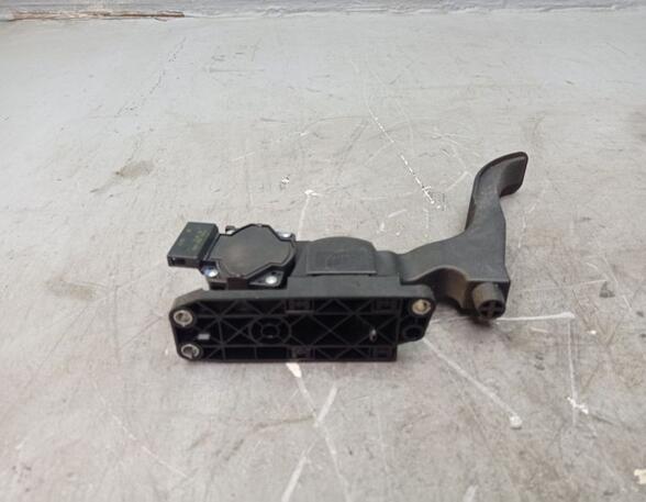 Accelerator pedal VW POLO (9N_)