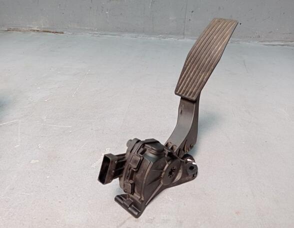 Accelerator pedal OPEL ASTRA J Sports Tourer (P10)