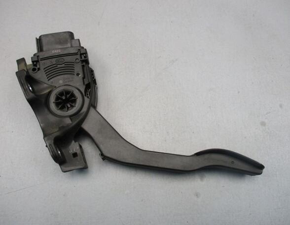 Accelerator pedal VOLVO V60 I (155, 157)