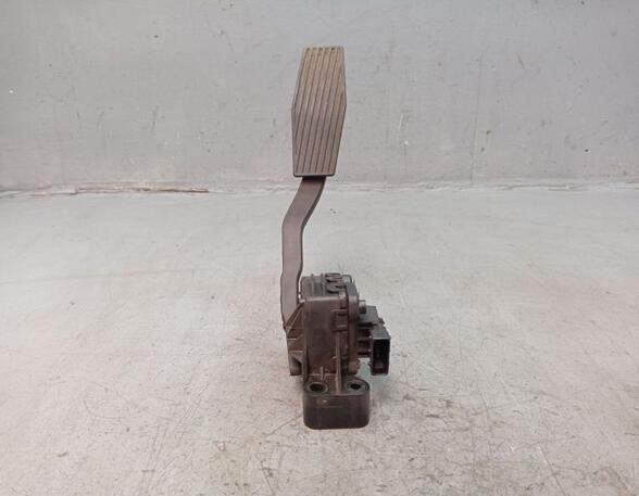 Accelerator pedal OPEL ASTRA H GTC (A04)