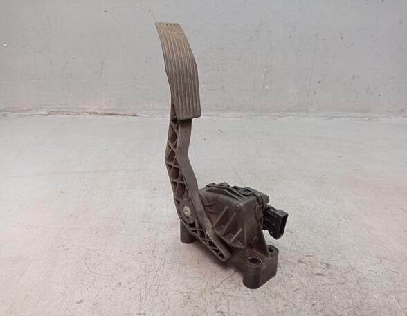 Accelerator pedal OPEL ASTRA H GTC (A04)