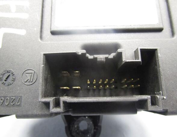 Control unit for door VOLVO V70 III (135)