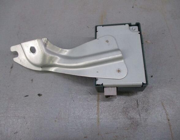 Control unit for door LEXUS IS II (E2)