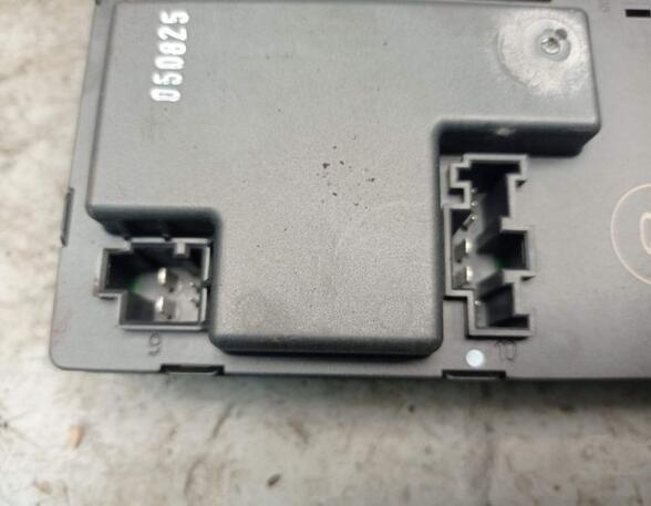 Control unit for door MERCEDES-BENZ E-CLASS (W211)