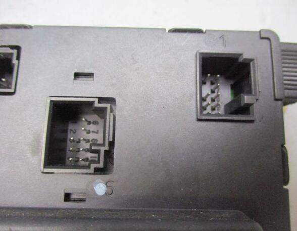 Control unit for door MERCEDES-BENZ CLS (C219)